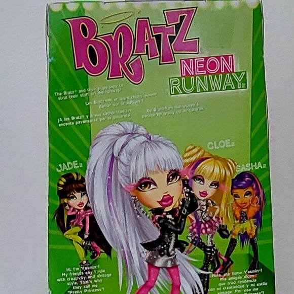BRATZ NEON RUNWAY JADE - Picture 3 of 4